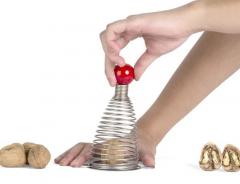 Ustensila de bucatarie - Pull & Crack Nutcracker