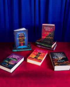 Throne of Glass Hardcover Box Set