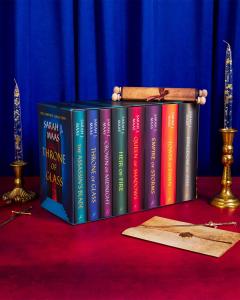 Throne of Glass Hardcover Box Set