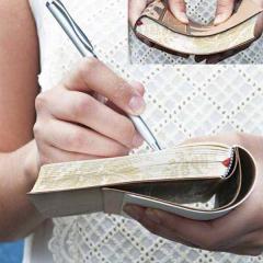 Jurnal Flexis Ultra - Poetry in Bloom