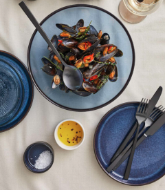 Set 16 tacamuri - Black Edition