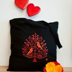 Traista motiv traditional „Inima plina de iubire ”