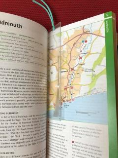 Rigla - Magnif-i - Maginifying Bookmark