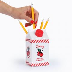 Suport instrumente de scris - Cherry Milk Shake