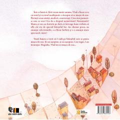 Baietelul care se putea musca de nas