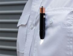 Lanterna in forma de baterie