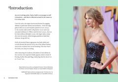 Taylor Swift. The Story of a Fashion Icon
