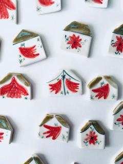 Martisor - Brosa Casuta - mai multe modele