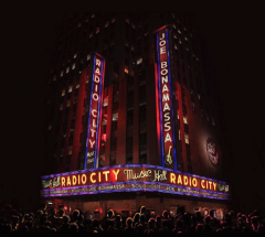 Live At Radio City Music Hall (CD + DVD)