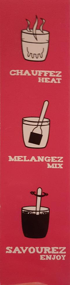 Ciocolata calda neagra cu nuci si alune