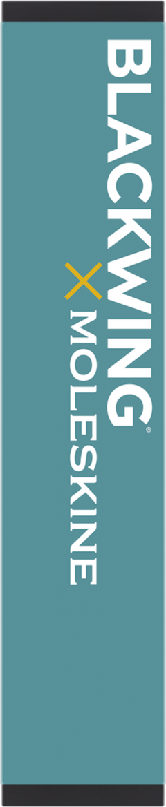 Set carnet + 12 creioane si ascutitoare Peanuts x Moleskine - Large, Ruled, Hardcover (Black & Gift Box)