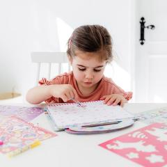 Set pentru activitati creative - Disney Lilo si Stitch