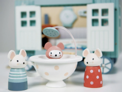 Jucarie educativa - Casa de joaca a soriceilor