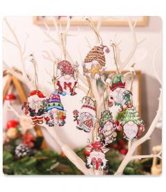 Set 18 decoratiuni Craciun - Turta dulce / Gnomi, din lemn (mai multe modele)