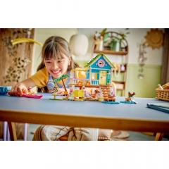 LEGO Friends - Casa pe plaja cu foci (42699)