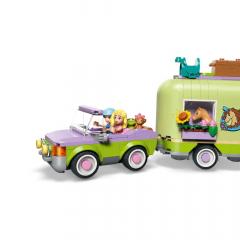 LEGO Friends - Remorca pentru cal si manz (42695)