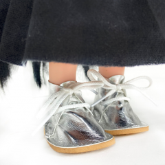 Papusa artizanala - Mia Black Wednesday (miros de vanilie)