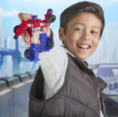 Figurina - Transformers Cyberworld - Optimus Prime