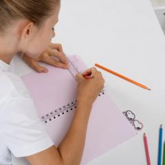 Caiet cu spirala si separatoare - Snoopy