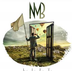 L. I. F. T. (Digipak)