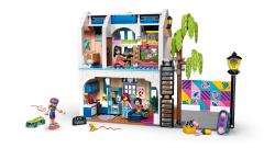 LEGO Friends - Liann's Family House (42687)