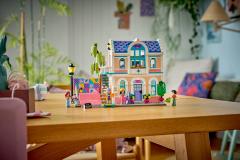 LEGO Friends - Liann's Family House (42687)