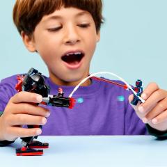 LEGO Marvel - Miles Morales Mecha VS Spider-Man 2099 (76337)