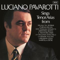 Sings Tenor Arias From Italian Opera