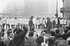 Decembrie '89 in 89 de imagini