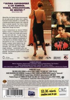 Cu Ochii Larg Inchisi