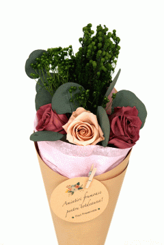 Buchet cu flori si plante prezervate 2